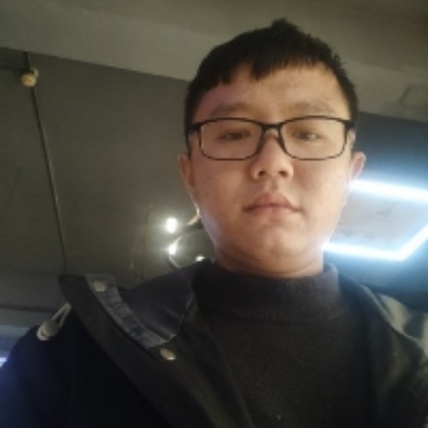 水池的不听话的的照片