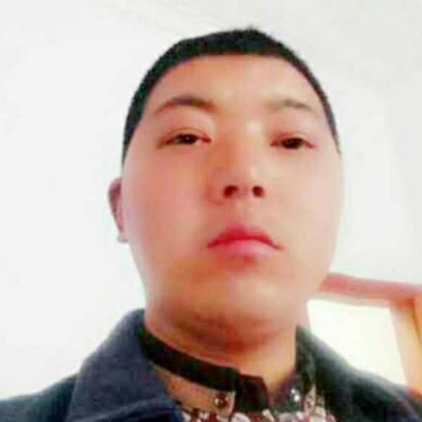 嗖嗖身边BD的照片
