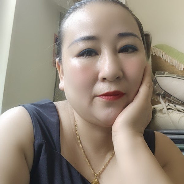 梦回唐朝的女人的照片