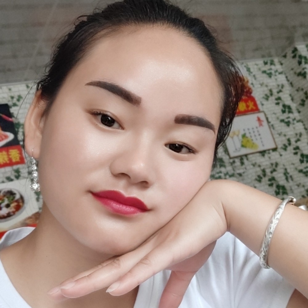 唇彩停止唠叨的照片