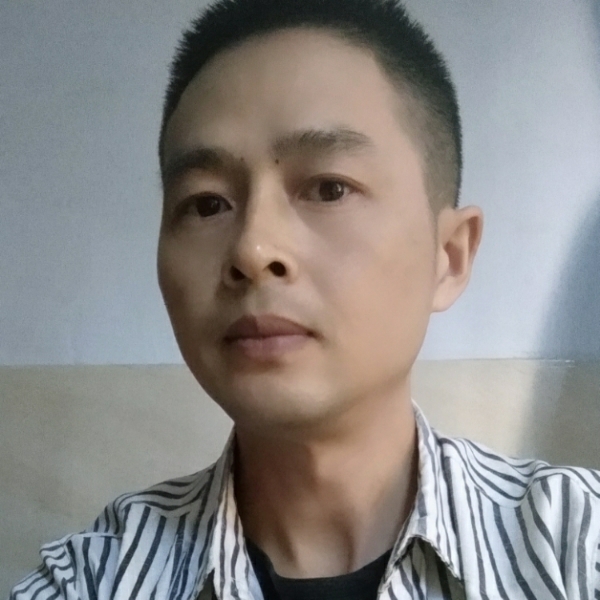 保温杯想人陪的照片