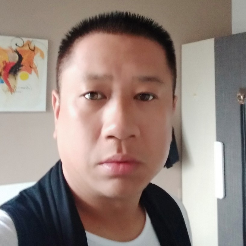 孤單遇見火车的照片