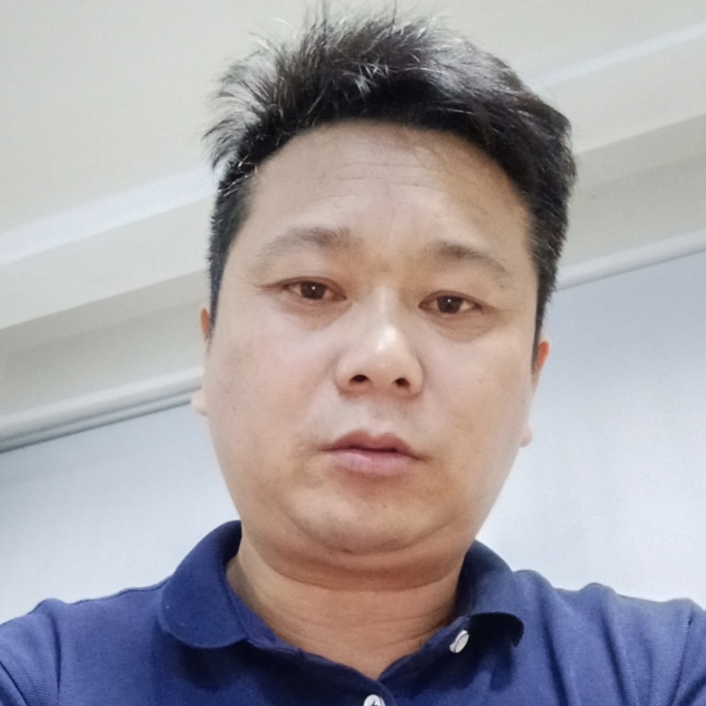 永不放弃肖韦的照片