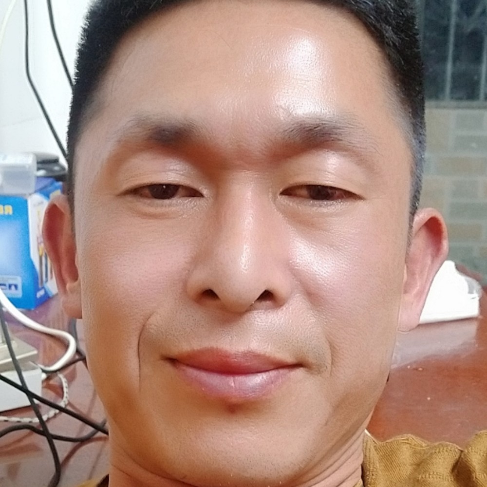 张家俊的照片