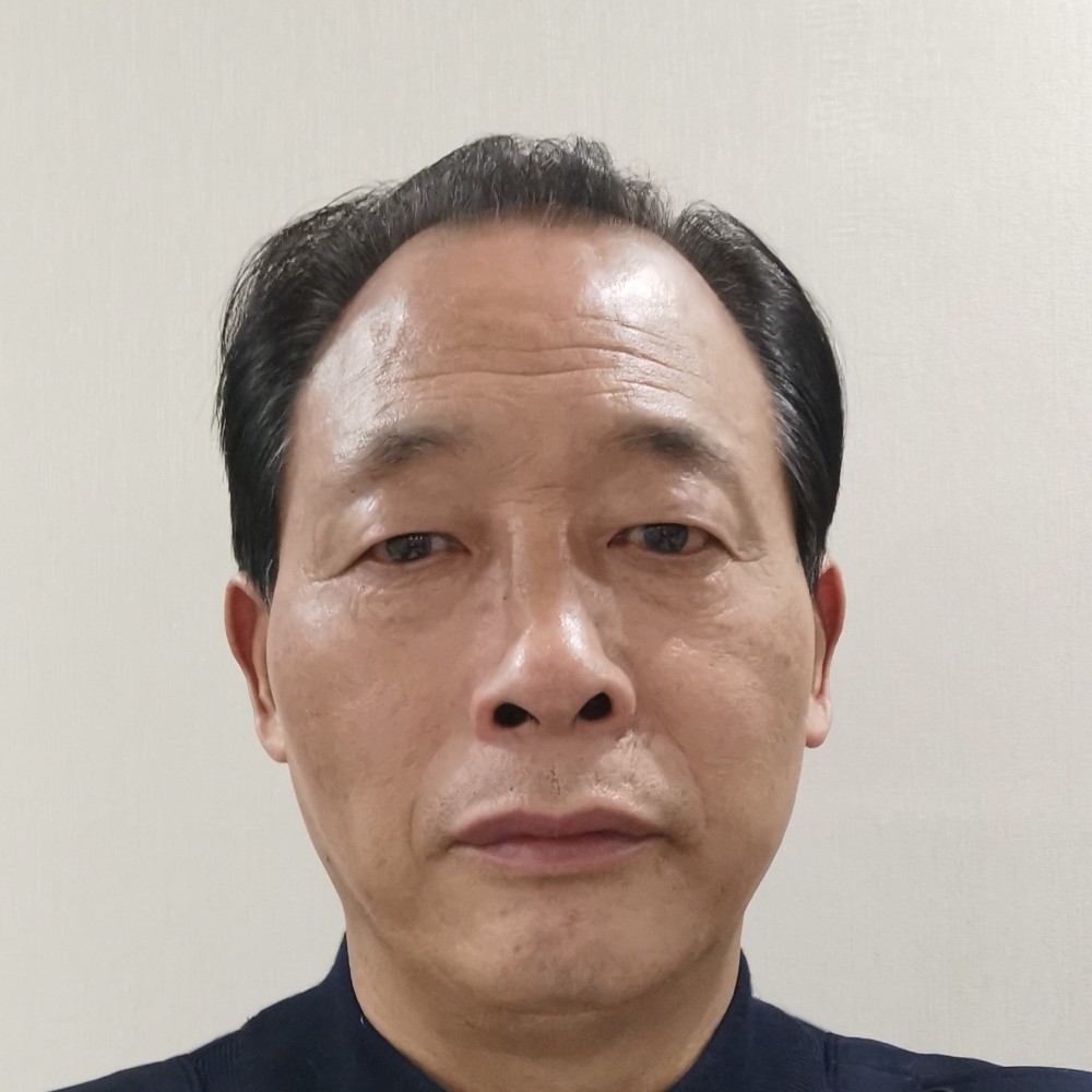 蜗牛与鹰的照片
