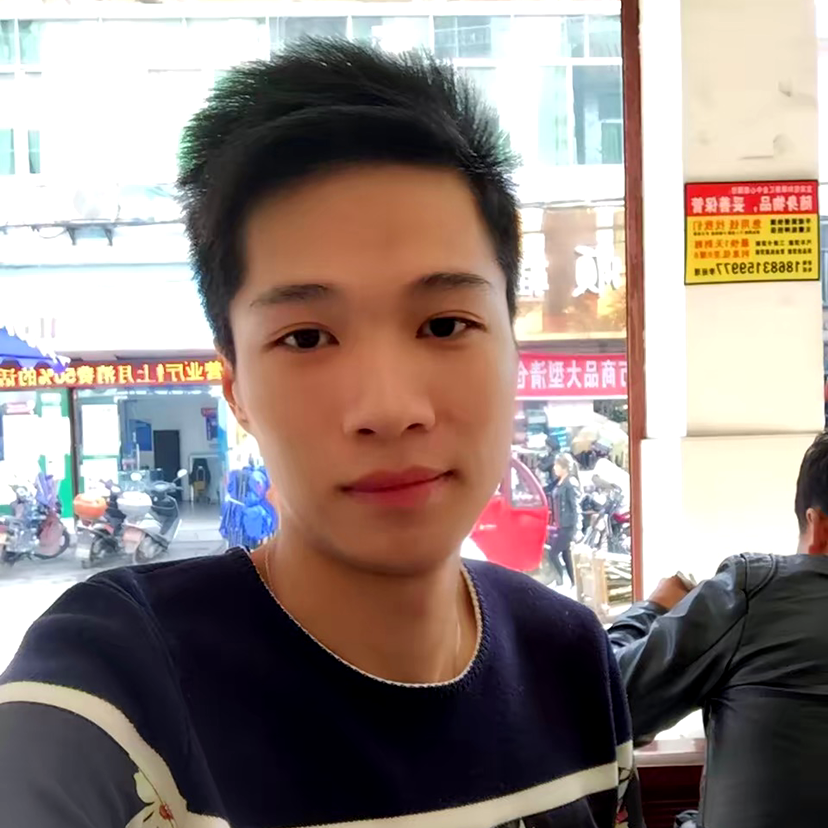 嘉铭爸爸的照片