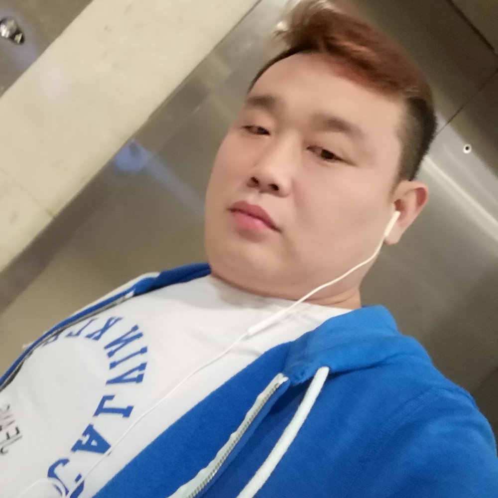 耳机刻苦的照片