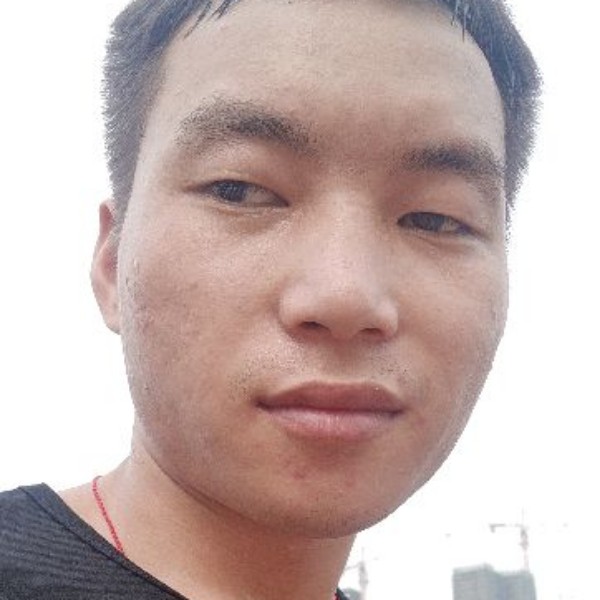 交友嗯咯的照片