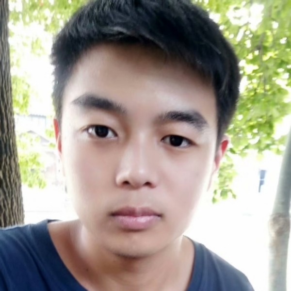 惊鸿凝眸难过的照片