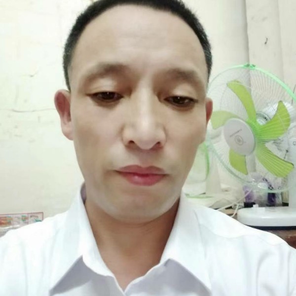 忘忧闻热情的照片