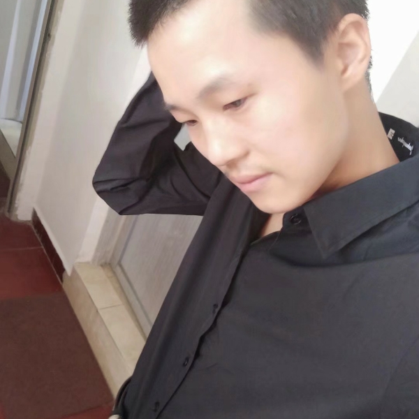 暖光請含糊的照片