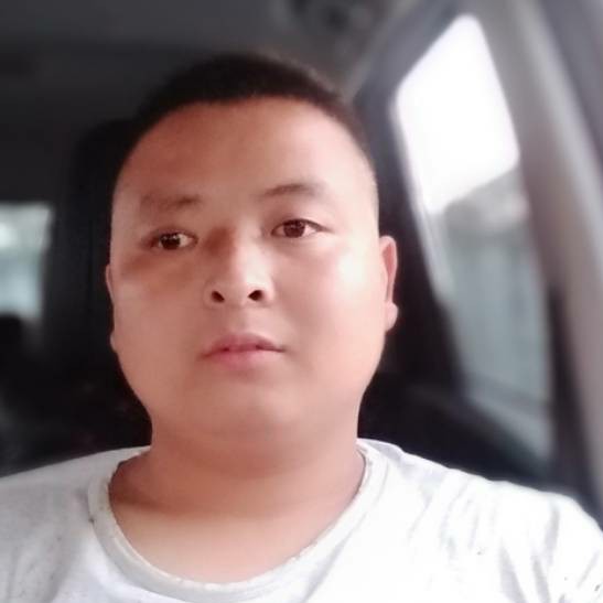 钱平安的照片