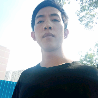 她的眼睛的照片