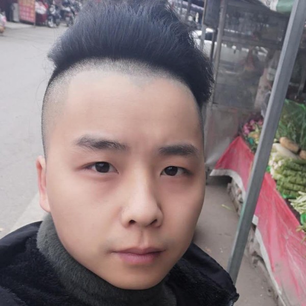 只愿那个她的照片
