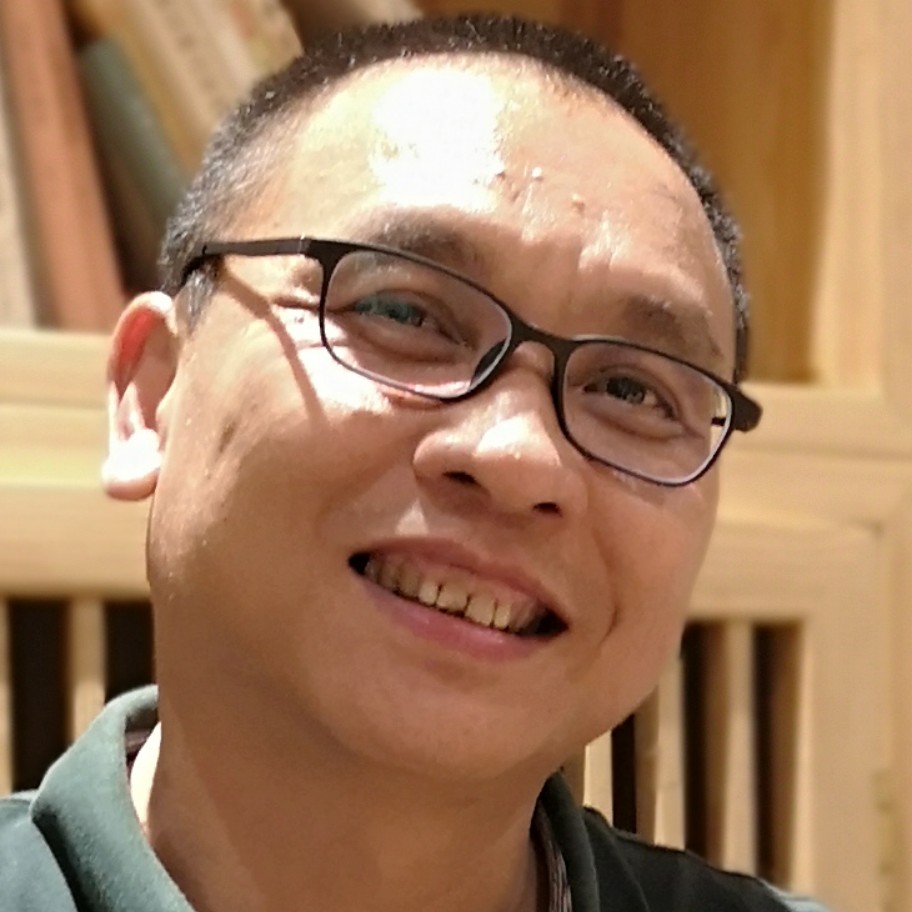 石头有默默的照片