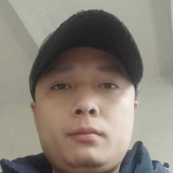 帅气漫步书包的照片