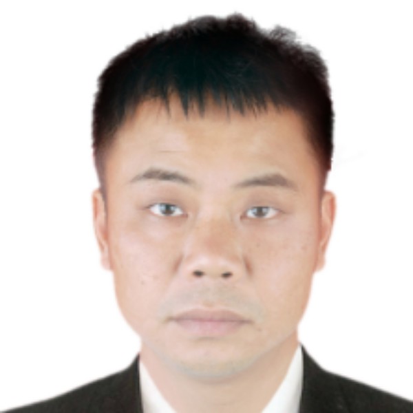 清曲等待俊逸的照片