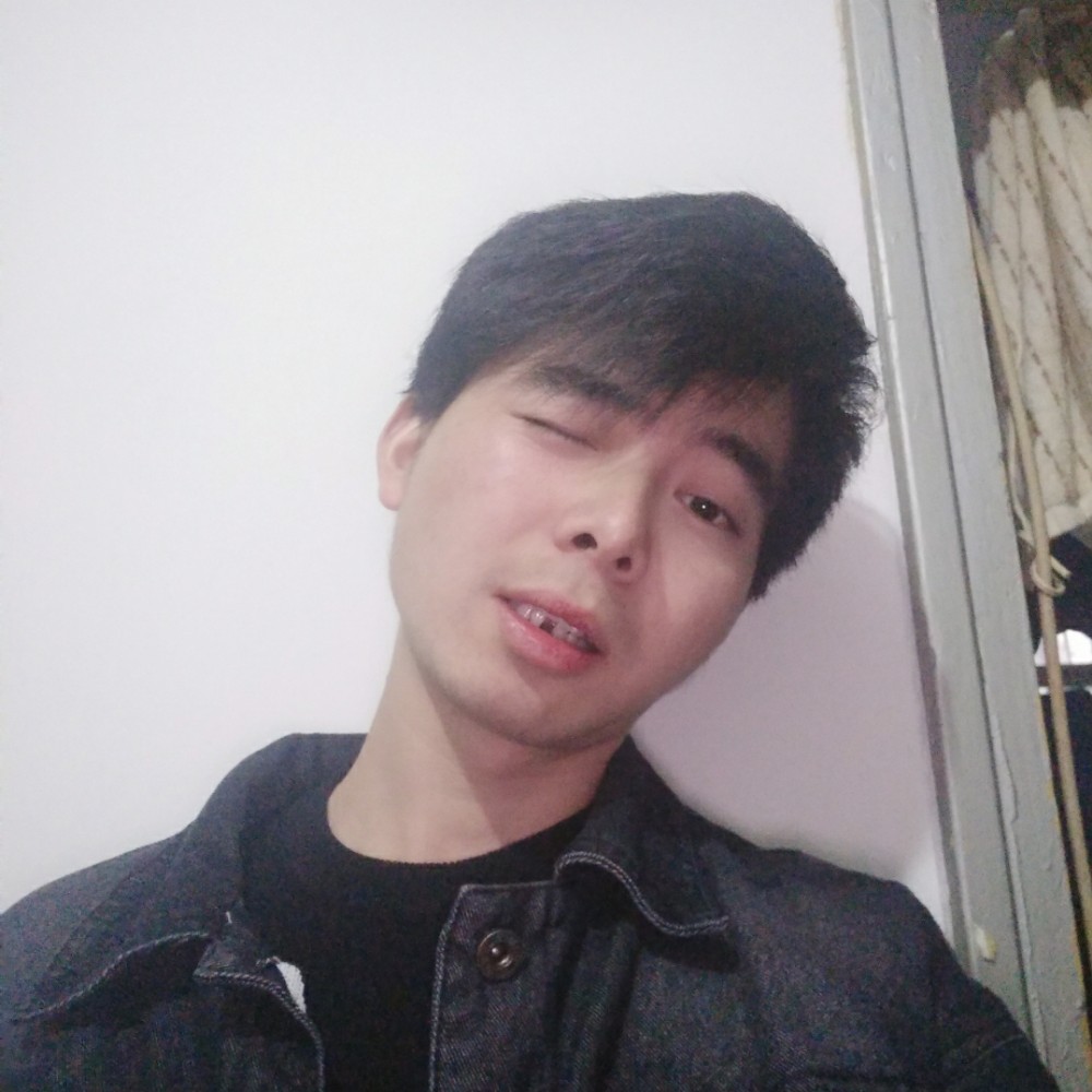 孤独的高山的照片