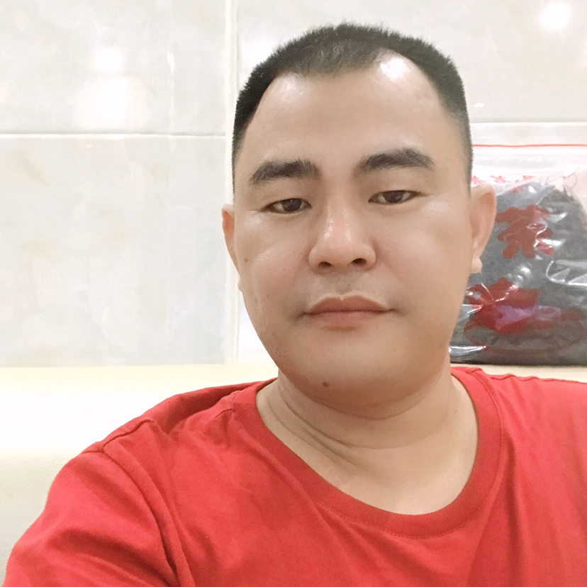 廖高文的照片