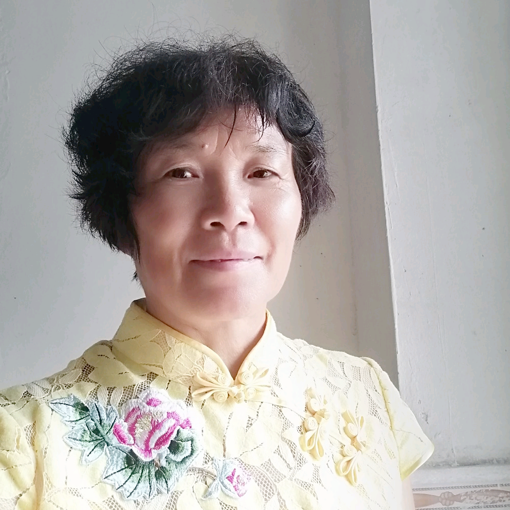 平凡加幸福的照片