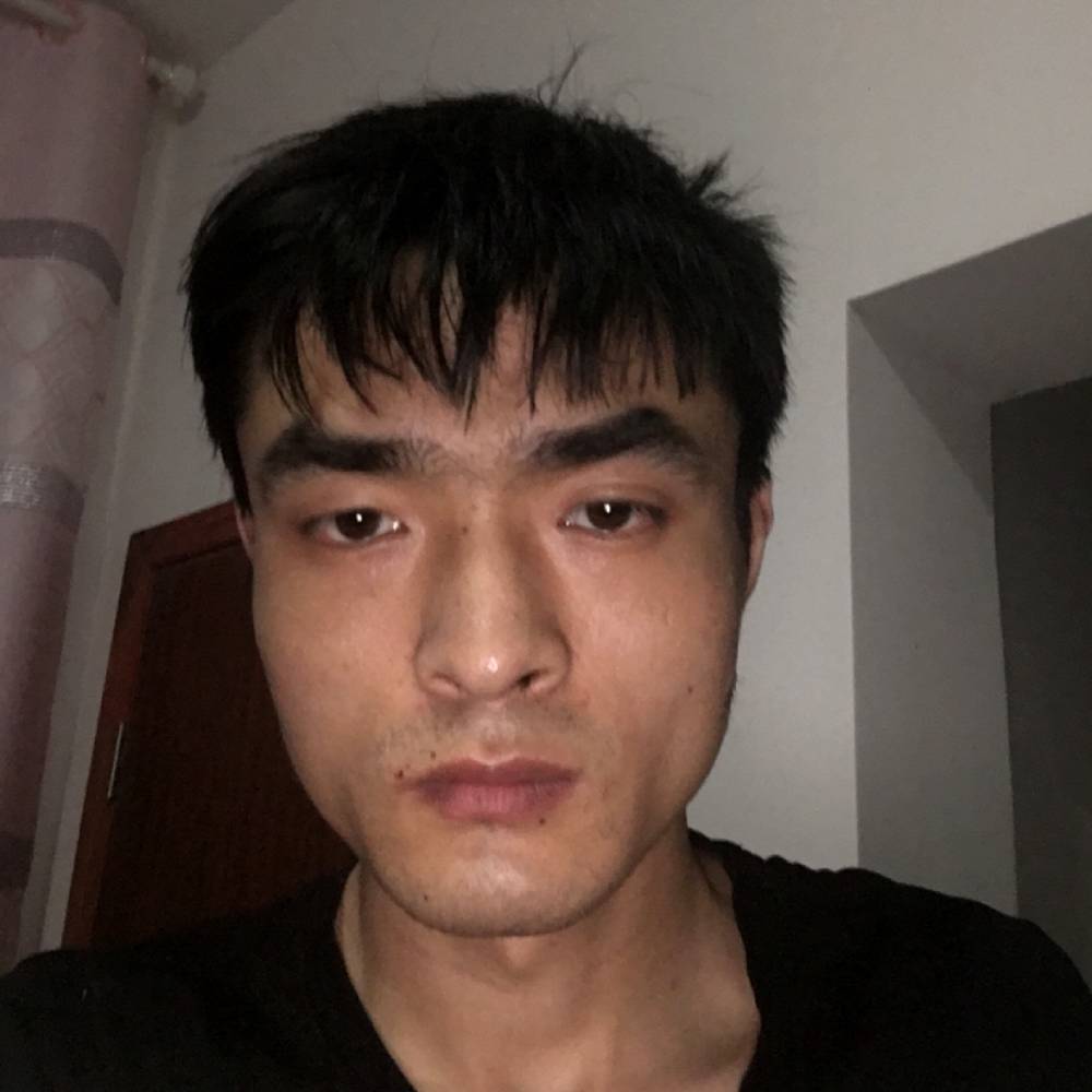 瘦瘦凝眸黄蜂的照片