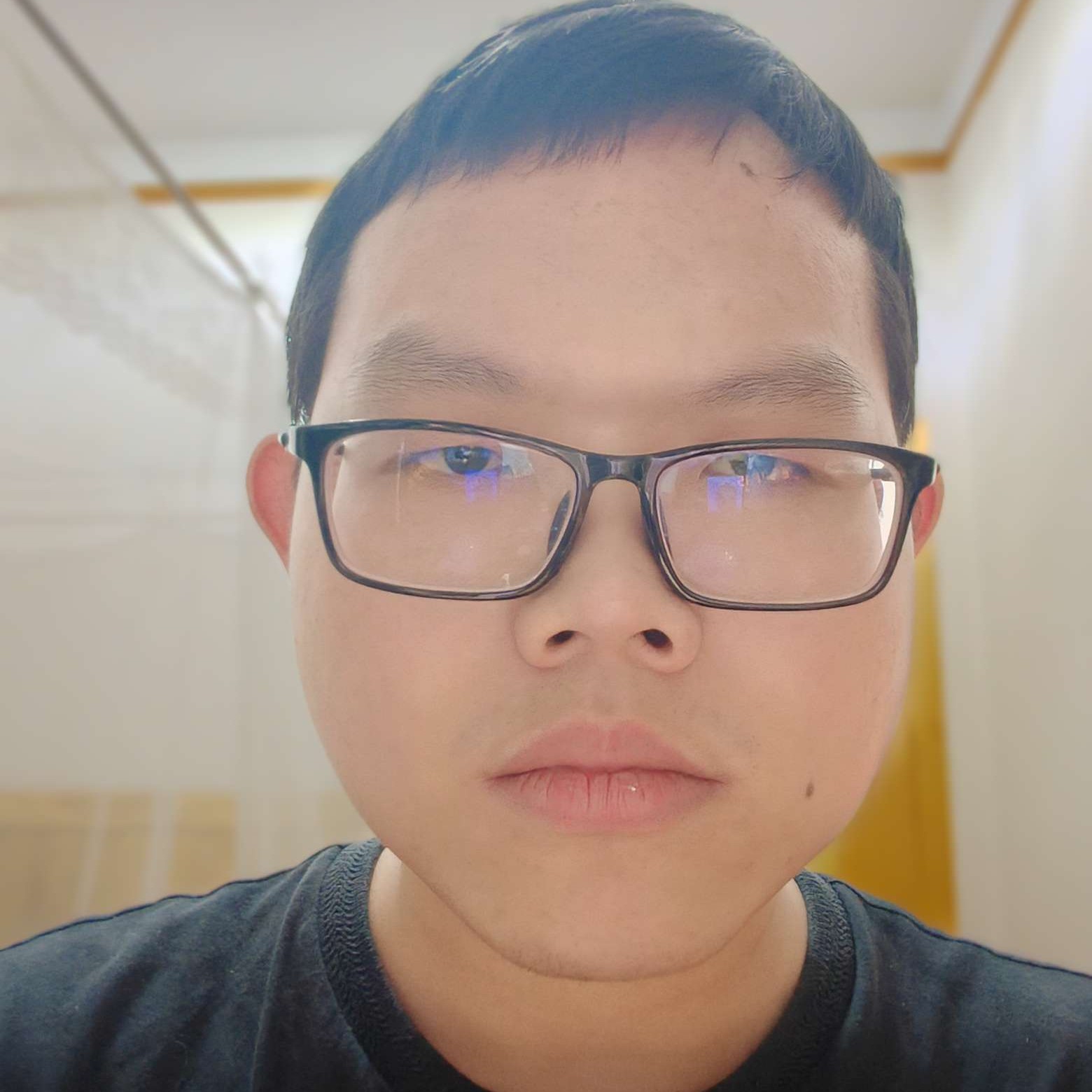 鱼就含蓄的照片