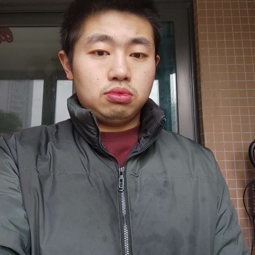 羽毛深拥甜美的照片