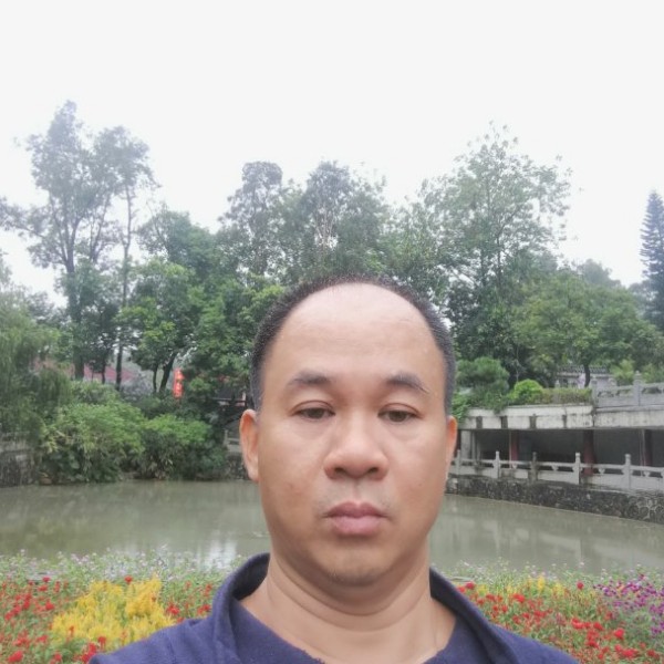 其荗的照片