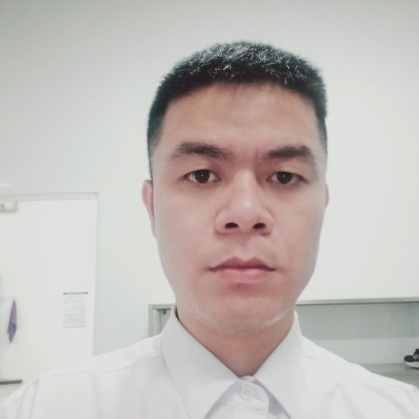 黄文勇的照片
