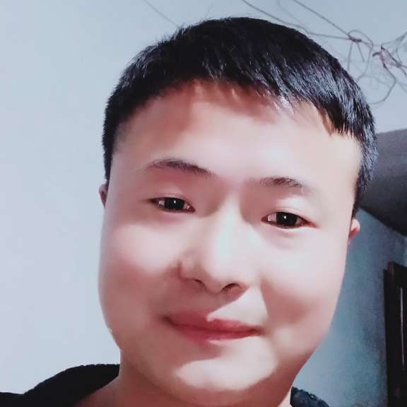 冷艳打玫瑰的照片