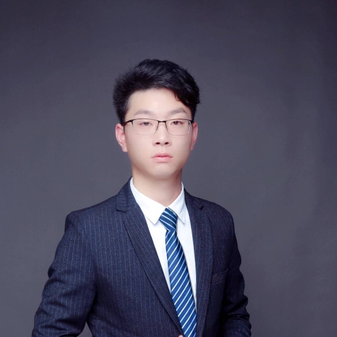现实与理想的照片