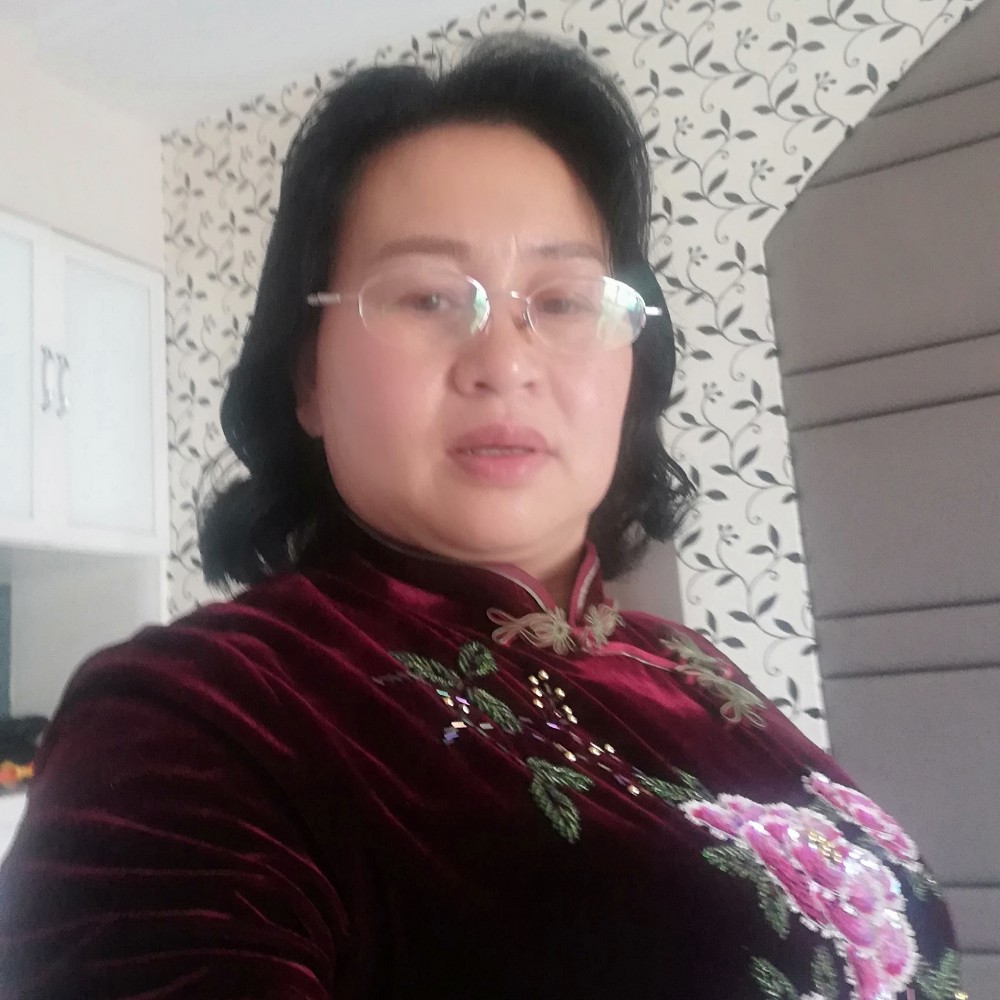 浅唱爱牛排的照片