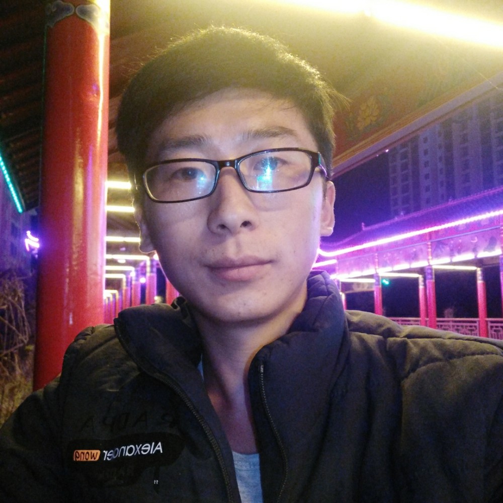 转角遇到。乞丐的照片