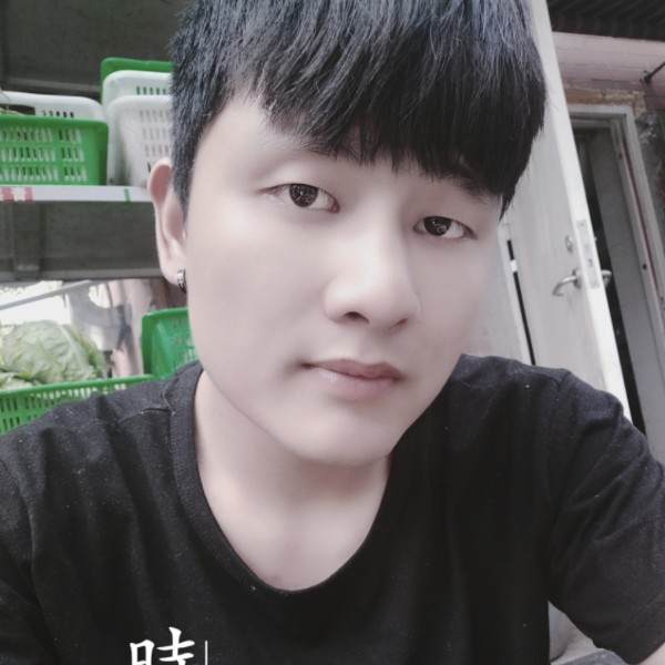 P初衷的照片