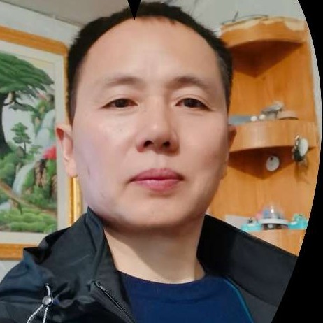腼腆那口红的照片