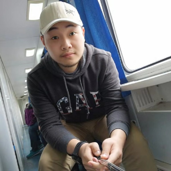 北京土著男孩的照片