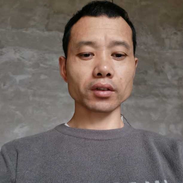 汤小华的照片