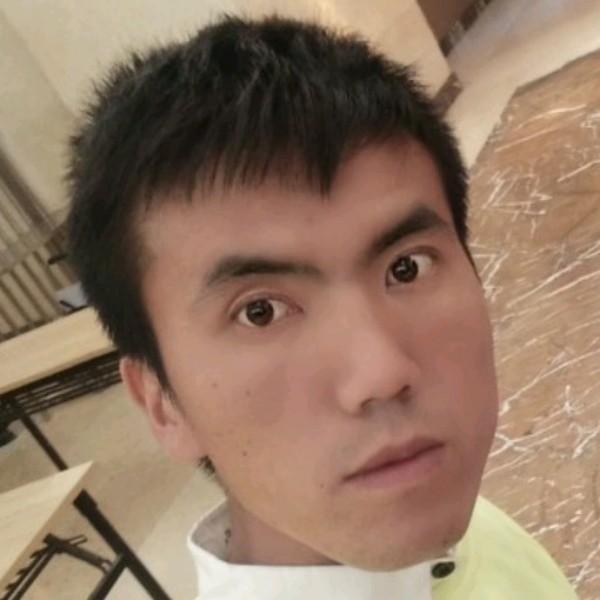 机智扯鞋垫的照片