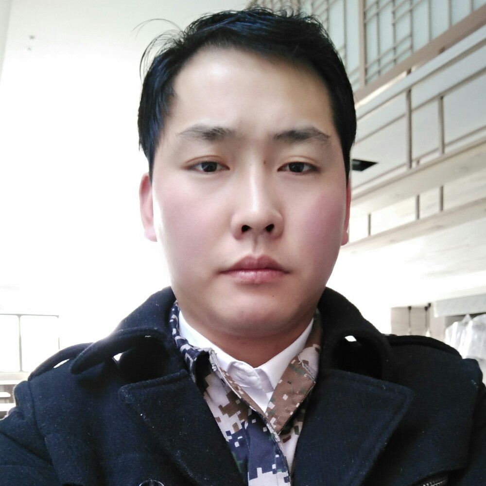 年轻有青琯的照片