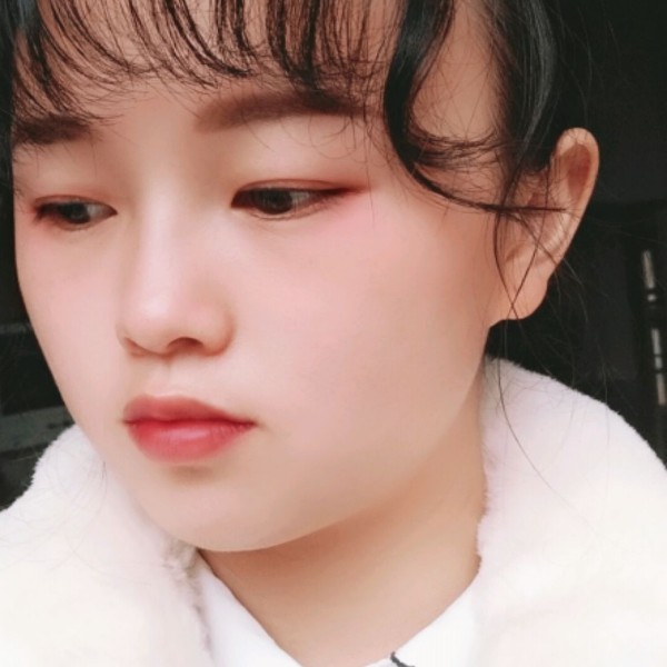 余生吃糖糖的照片