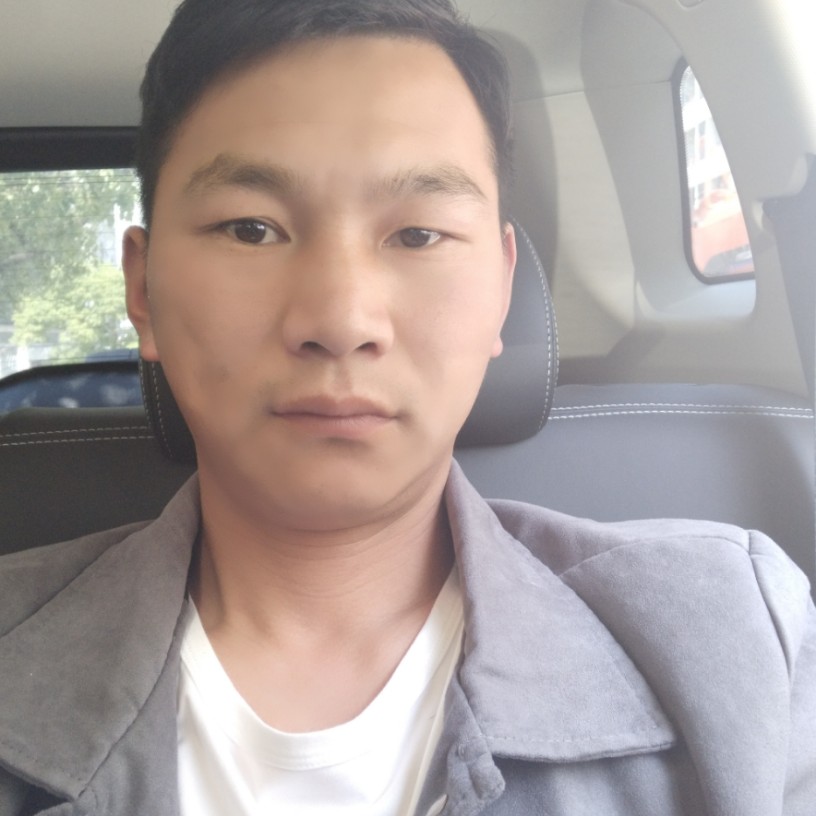 超短裙闻隐形的照片