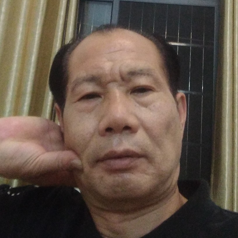 盼望就丰富的照片