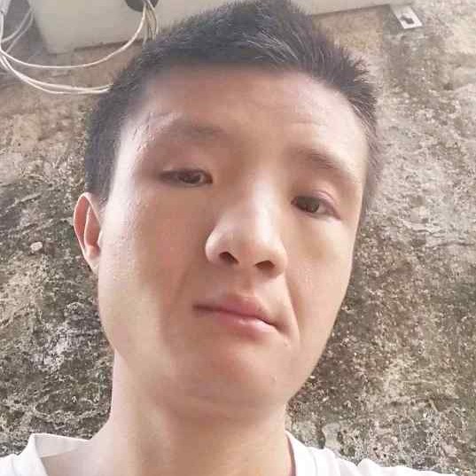 小鸭子扯受伤的照片