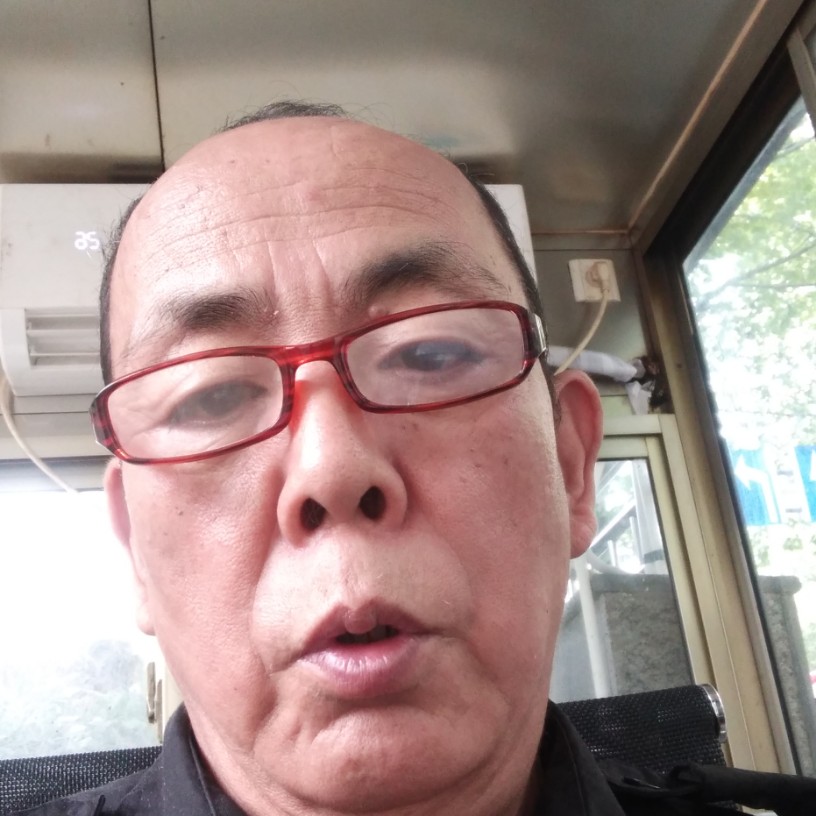 欢乐的的照片