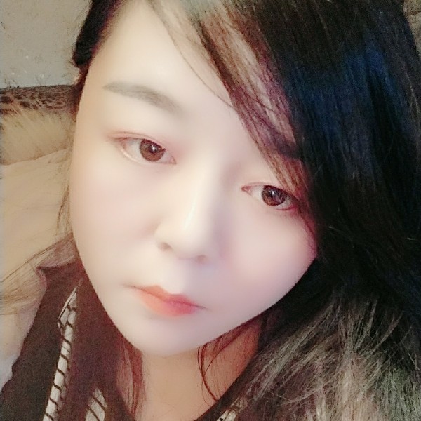 激昂冷月的照片