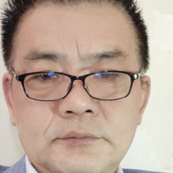 尘风飞杨的照片