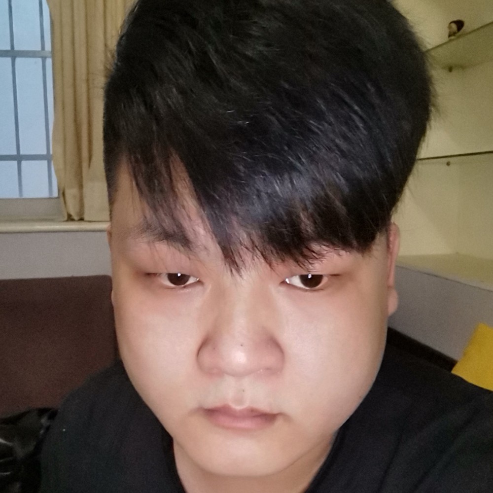 華麗还洛尘的照片