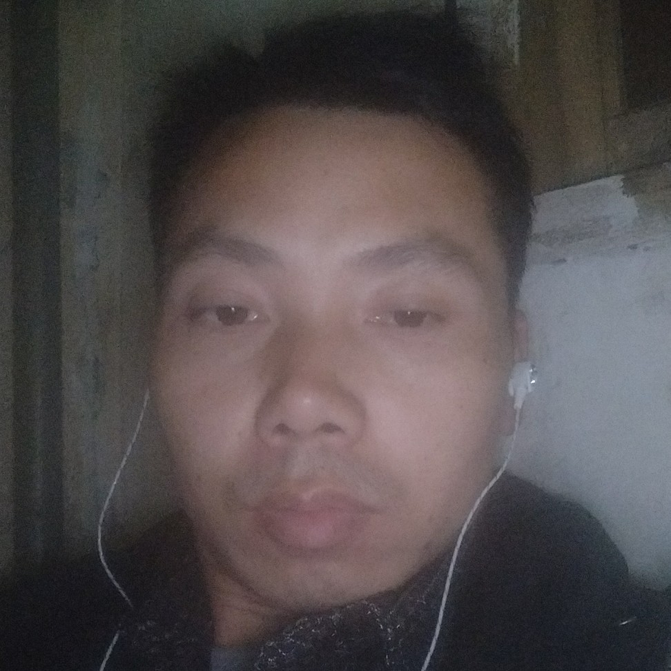 忧心的温水瓶的照片