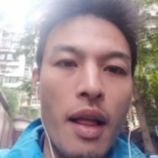 小伟刘明伟的照片