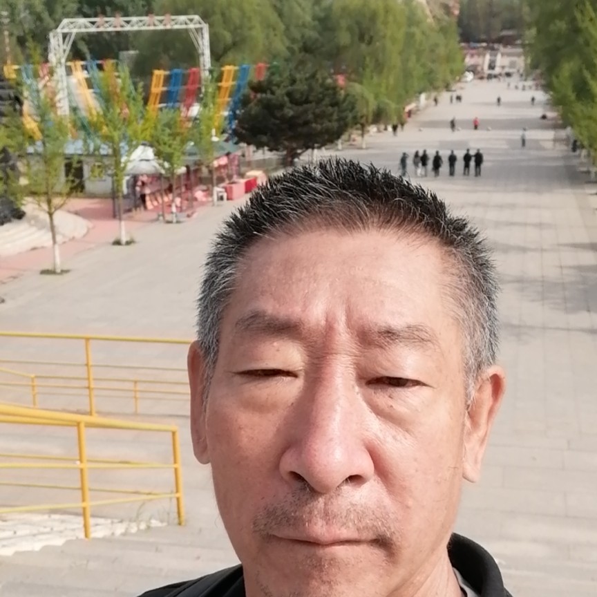 小馒头方乐观的照片